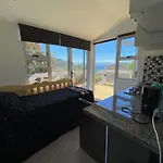 The Bird\'S Nest @ 2 Oceans Home